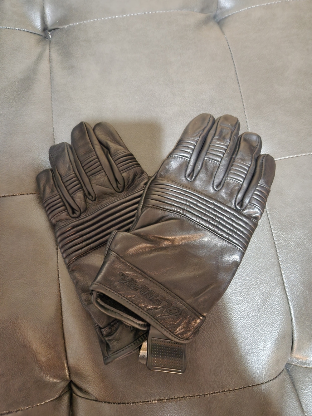 Premium Riding Black Leather Gloves with Quilted Knuckle Detailing Men Small